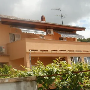 Apartmán And Nediljko, Bibinje